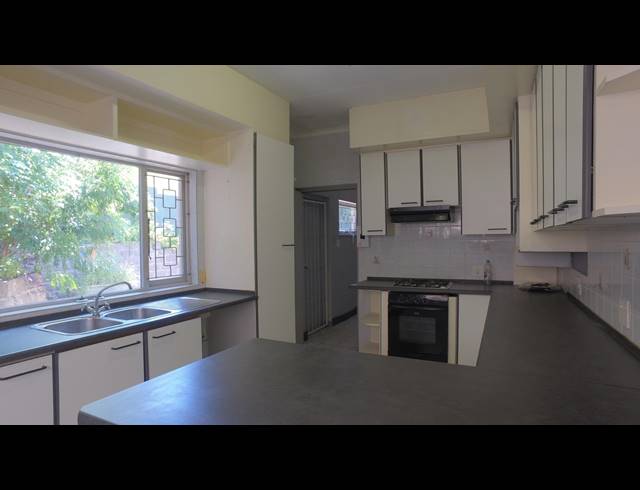4 BEDROOM HOUSE SOLD IN DAWNCLIFFE